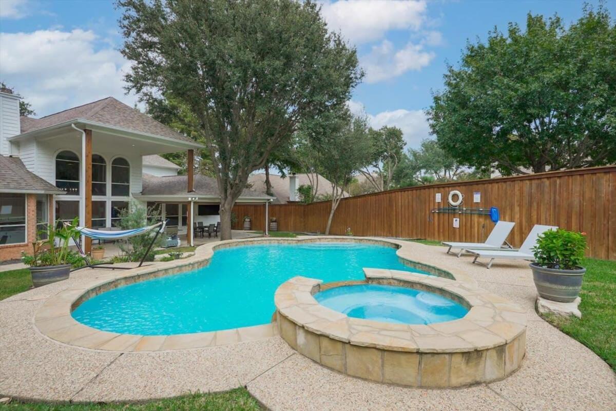Spacious And Luxury Home W Cinema Room And Pool Гранд Прери Екстериор снимка